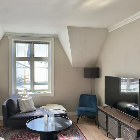 Classic Peaceful Space In The Center Bergen