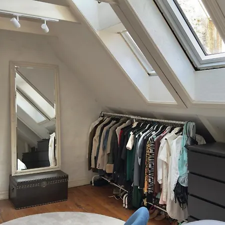 Classic Peaceful Space In The Center Apartment Bergen