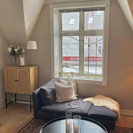 Classic Peaceful Space In The Center Bergen