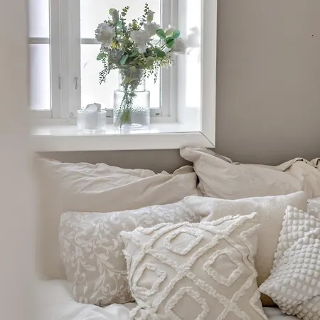 Classic Peaceful Space In The Center Bergen